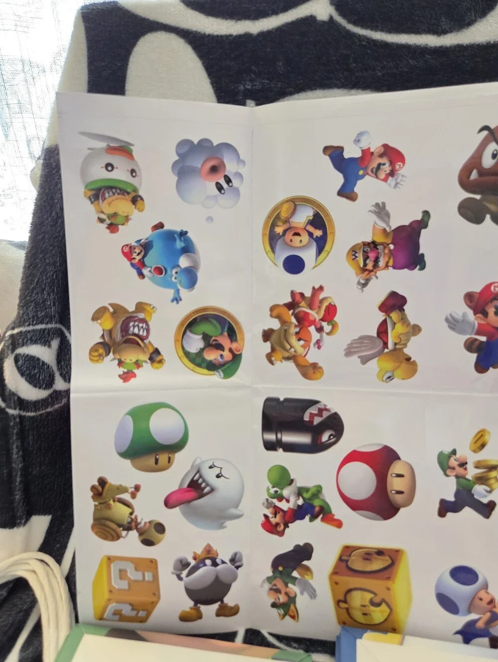 Super Mario Character Gift Bags & Stickers - Mario Luigi Toad & Question Block